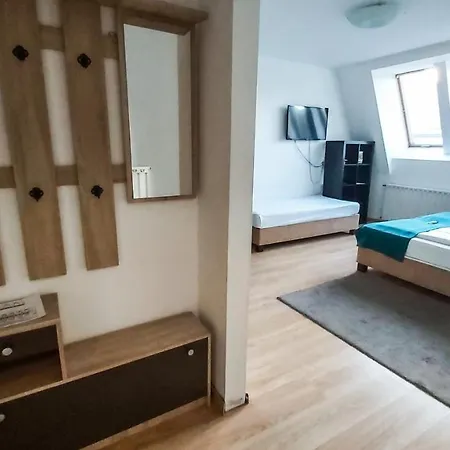 Prince Apartments Apartmanhotel 3*