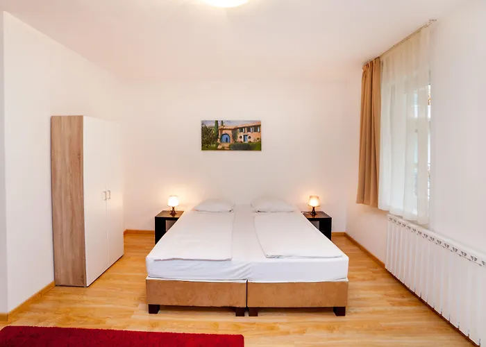 Prince Apartments Lägenhetshotell Budapest