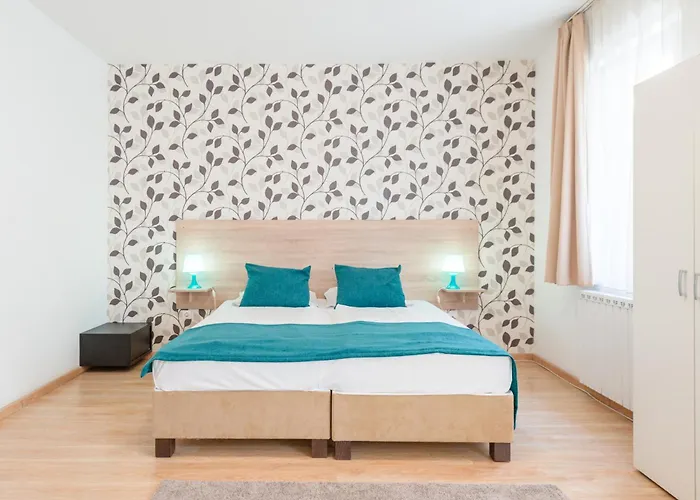Prince Apartments מלון דירות 3*