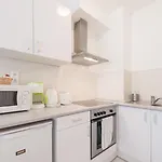 Prince Apartments 3*