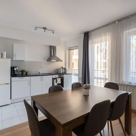 Prince Apartments מלון דירות 3*