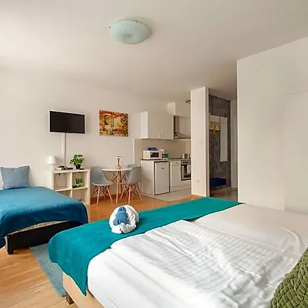 Prince Apartments Aparthotel 3*