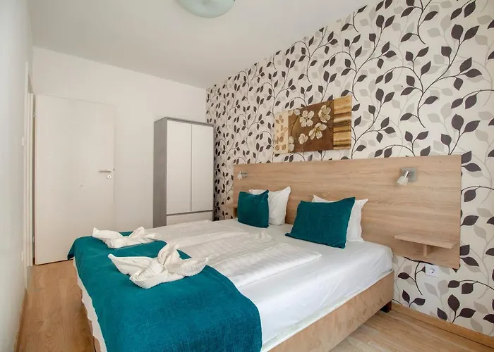 王子公寓式酒店 3*