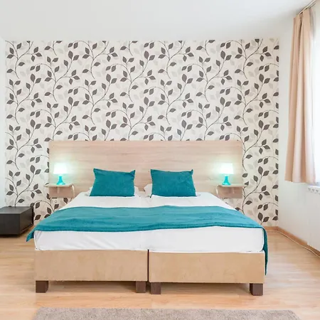 Prince Apartments Apartmanhotel 3*