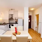 Prince Apartments 3*