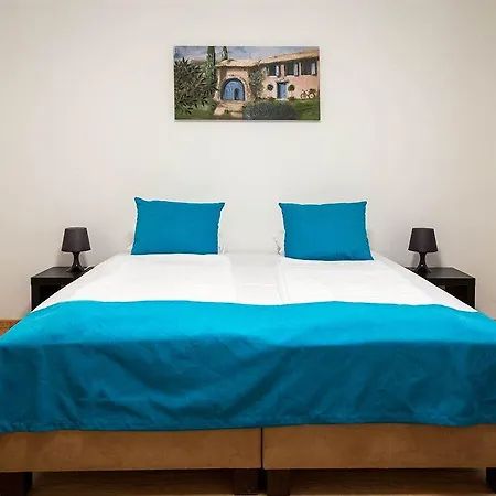 Prince Apartments Aparthotel