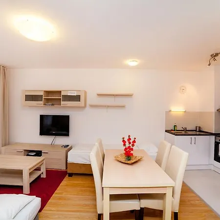 Aparthotel Prince Apartments