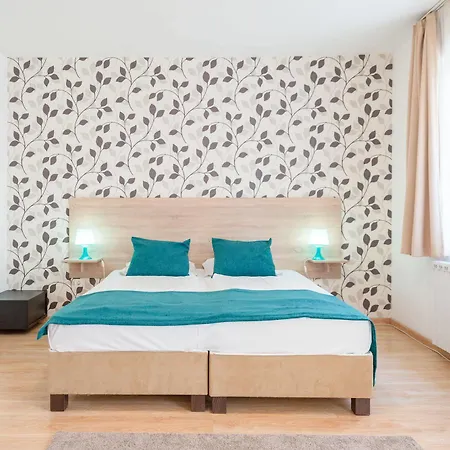 Prince Apartments Aparthotel 3*